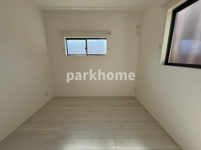 吾川郡いの町枝川 ⑪ 新築戸建ての洋室