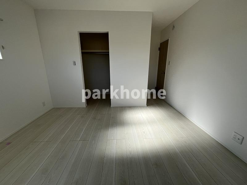 吾川郡いの町枝川 ⑪ 新築戸建ての洋室