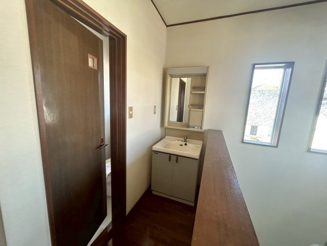 大網白里市戸建ての独立洗面台