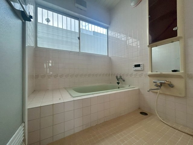 大網白里市戸建ての浴室