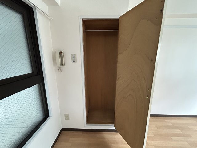 ヴィークル学院前の収納