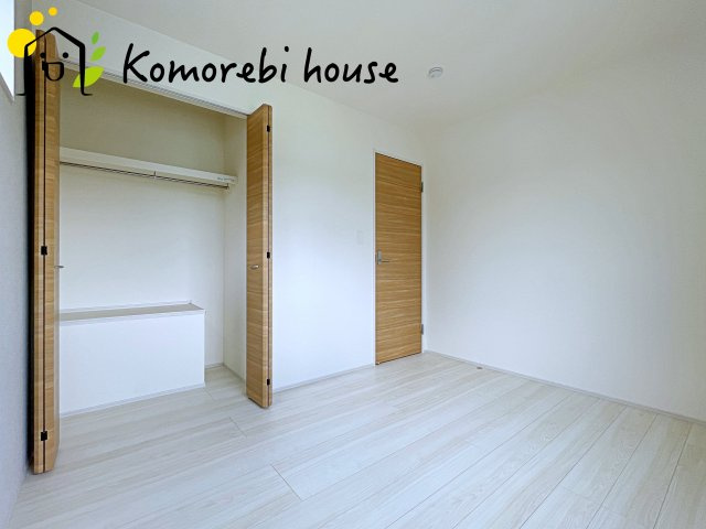 白岡市小久喜　新築一戸建て　ブルーミングガーデン　02の子供部屋