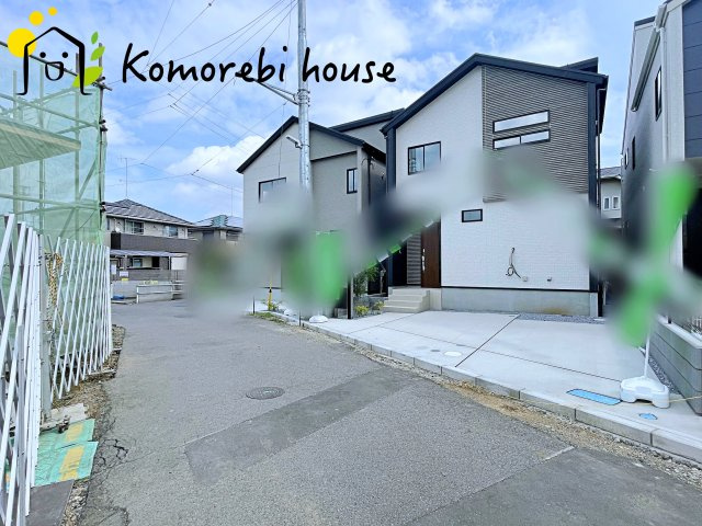 白岡市小久喜　新築一戸建て　ブルーミングガーデン　02の前面道路含む現地写真|9/11撮影