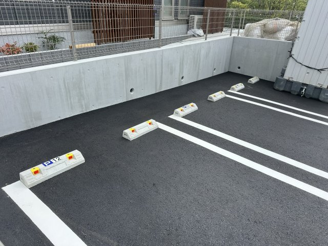 HIGOYAの駐車場