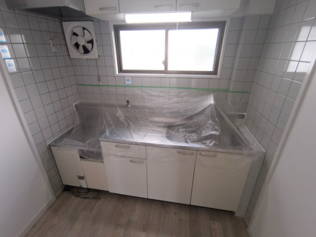 大き目サイズのキッチン