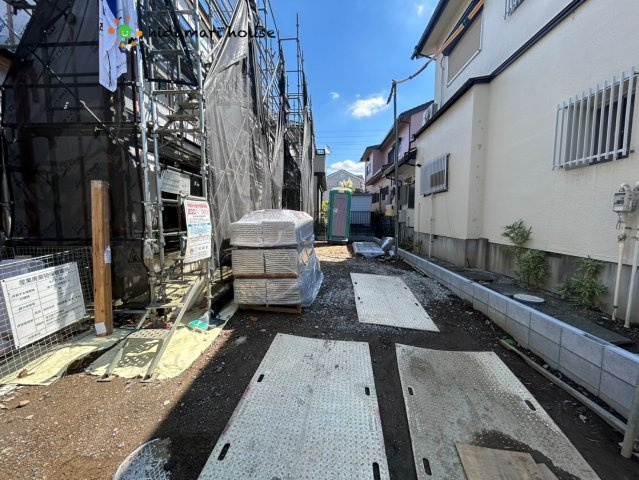 上尾市戸崎　新築戸建　ハートフルタウン01の駐車場