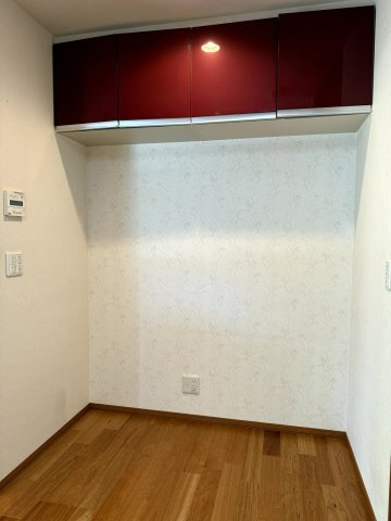 玉津町西河原戸建の収納