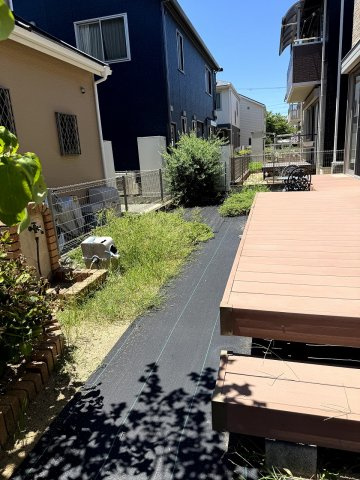 玉津町西河原戸建の駐車場