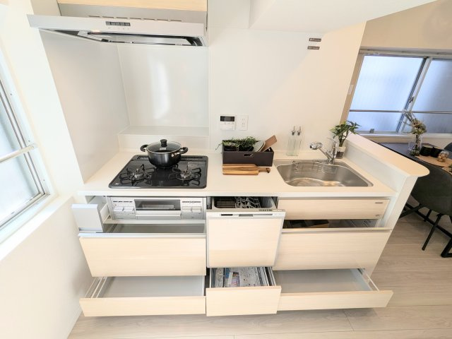 上野永谷タウンプラザの居間・リビング