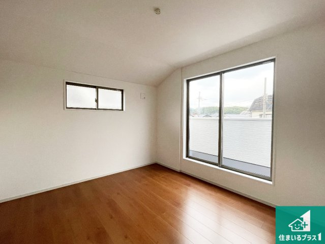 京都市伏見区深草大亀谷万帖敷町　第5期　新築一戸建ての外観|現在建築中！落ち着いた街並みで新生活を始めることが出来そう！周辺の物件も併せてご紹介させて頂きます！