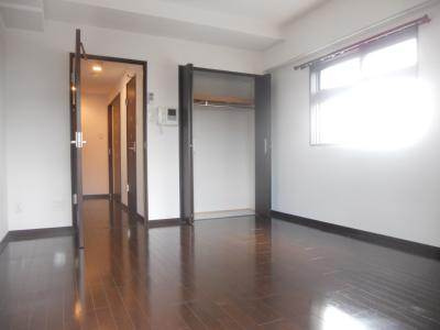 ベラジオ四条大宮Ⅱの寝室|洋室