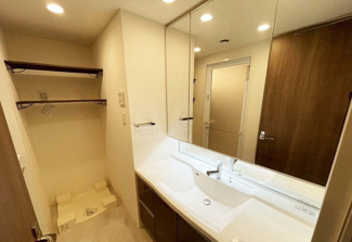  | エスリード守山セントラル