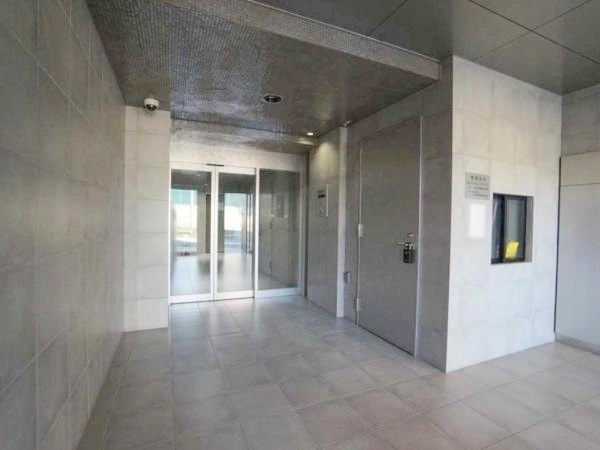パークヴィスタ日本橋浜町　9階　角　部屋　リ　フォーム済のエントランス