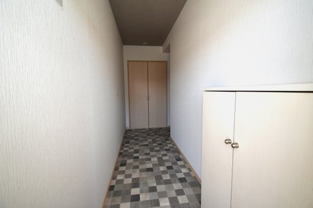 【玄関】 | アヤービル