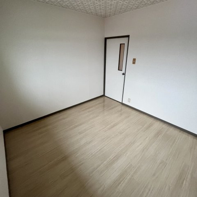 【居間・リビング】 | ハイエストパレス