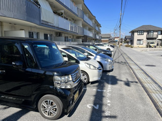 【駐車場】