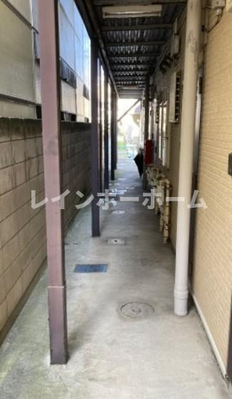 イーストワンの玄関