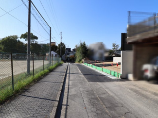 【前面道路含む現地写真】 | 岡崎市稲熊町字6丁目土地2区画