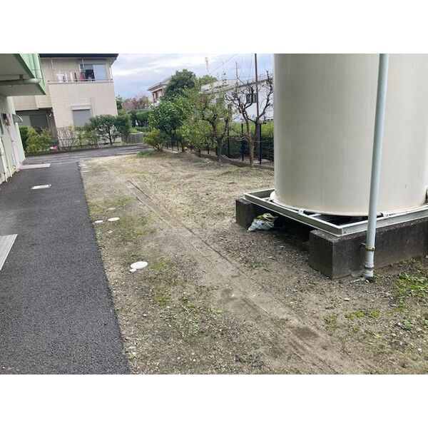 グリーンハイツの庭