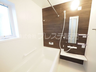 【浴室】 | 奈良市帝塚山3丁目の新築一戸建 全２区画 | 現地写真（２号地浴室）浴室暖房乾燥機を標準装備！