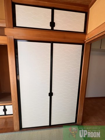 ネコと子犬のワルツの収納