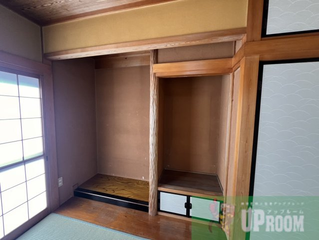 ネコと子犬のワルツの収納