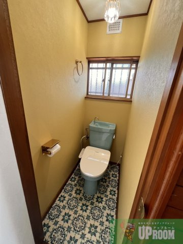 ネコと子犬のワルツのトイレ