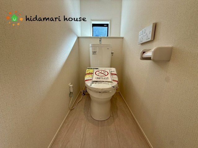 上尾市平塚11期　新築戸建　グラファーレ01のトイレ