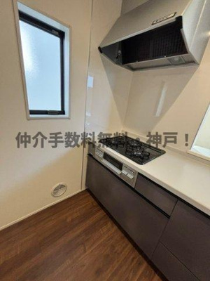 【キッチン】 | 神戸市西区学園東町4丁目　新築戸建1号棟　仲介手数料無料！ | キッチンです