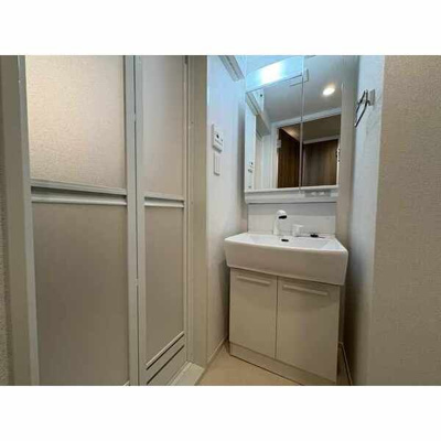 【洗面所】 | リアライズ今里南