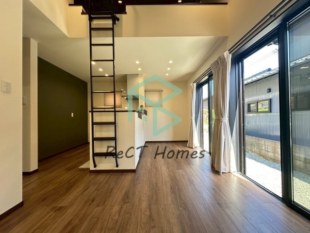 揖保郡太子町東保新築戸建の居間・リビング