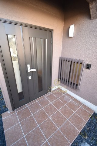 ひたちなか市笹野町3丁目　15-33の玄関|玄関ドアは交換いたしました。