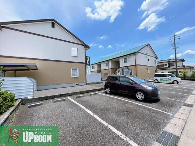 アビタシオンの駐車場