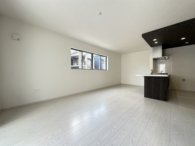 明石市東野町1期2号棟　新築戸建の収納