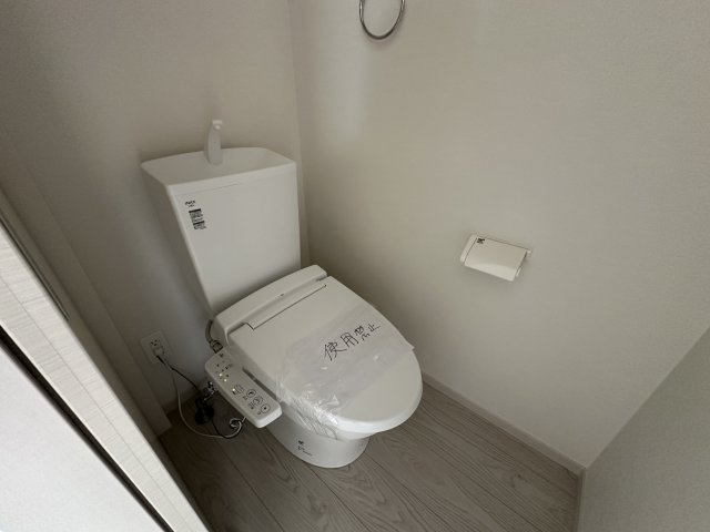 明石市東野町1期2号棟　新築戸建の洋室