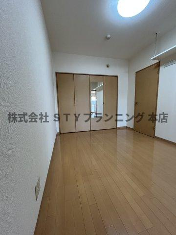 仲介手数料０円！カームHARAの居間・リビング