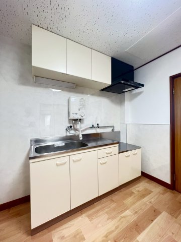 第ニ殿村マンションのキッチン