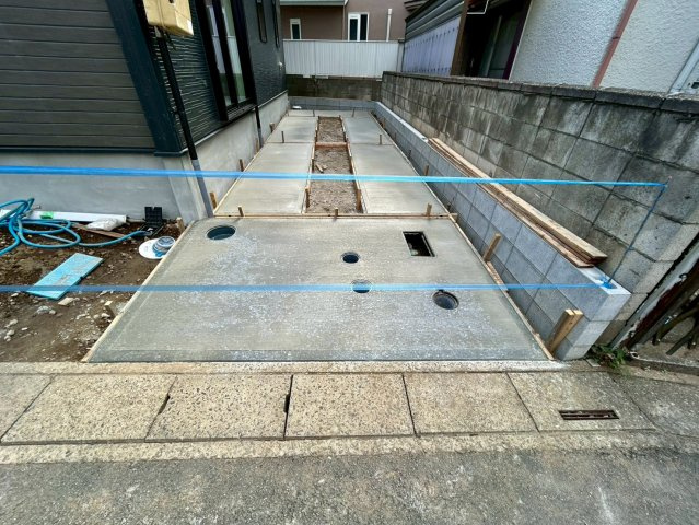 上尾市富士見4期　新築戸建　グラファーレ01の駐車場