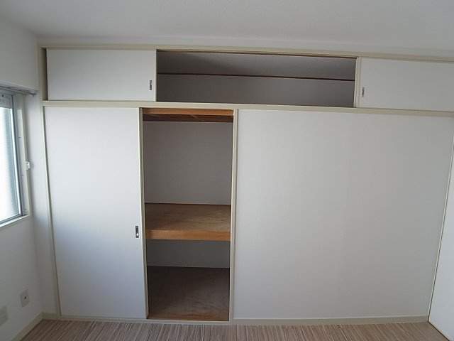神戸市長田区蓮宮通４丁目の賃貸マンションの収納|多数有る収納箇所は便利