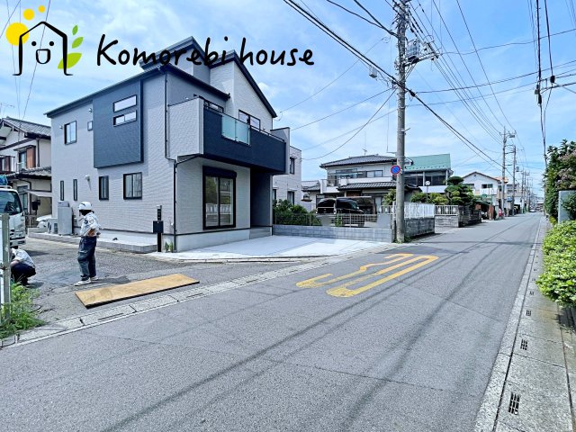 さいたま市北区大成町4丁目　新築一戸建て　ブルーミングガーデン　01の前面道路含む現地写真|8/18　撮影