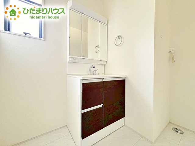 【独立洗面台】 | 笠間市旭町第12　新築戸建　3号棟 | 
