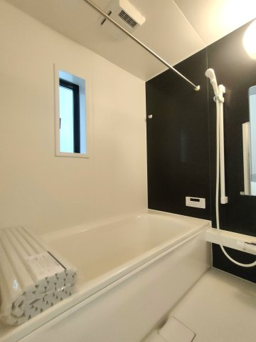 三郷市　戸ケ崎3丁目　新築戸建　全7棟の浴室|明るく清潔。家族みんなにやさしいバスルーム