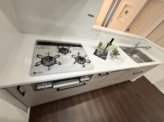 【キッチン】 | 現地写真（キッチン）人気の対面キッチン♪食器洗い乾燥機＆浄水器を標準装備！