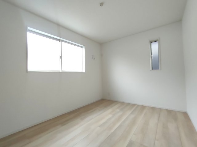 三郷市　戸ケ崎3丁目　新築戸建　全7棟の洋室|ゆったりした洋室です