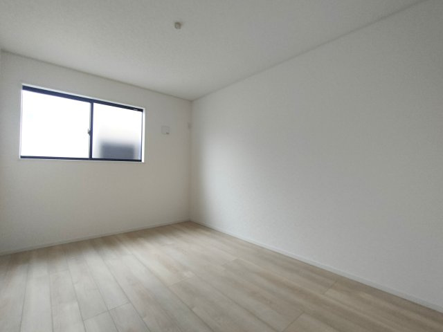 三郷市　戸ケ崎3丁目　新築戸建　全7棟の洋室|使い勝手のいい洋室です