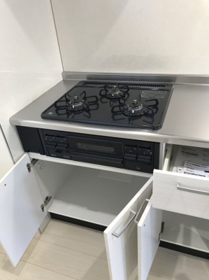 【キッチン】 | リックスフィア | 収納豊富です