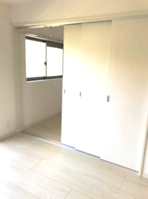 【浴室】 | リックスフィア | 小物を収納するのに便利です