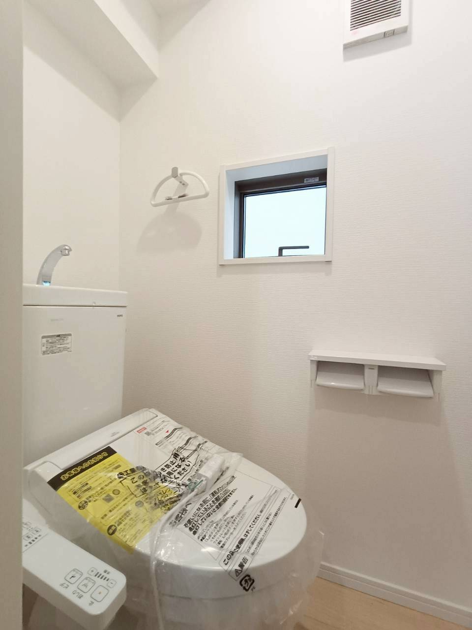 三郷市　戸ケ崎3丁目　新築戸建　全7棟のトイレ|落ち着いた色調のトイレです