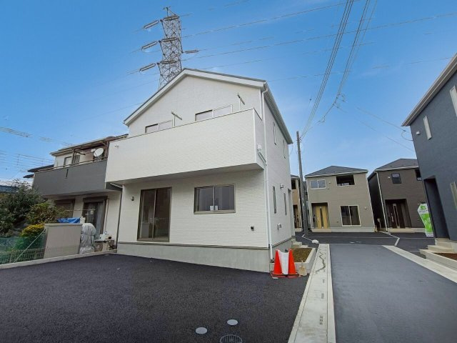 三郷市　戸ケ崎3丁目　新築戸建　全7棟の前面道路含む現地写真|前面道路含む現地写真です