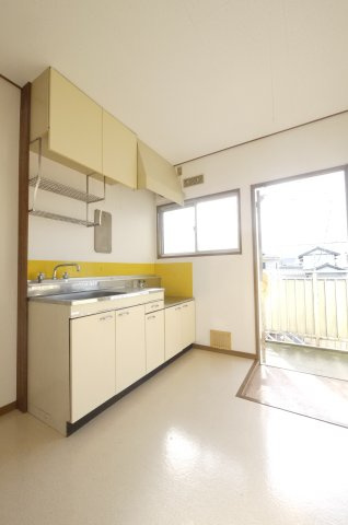 ぐらんめーるⅡのキッチン|※写真は別の部屋のものです。